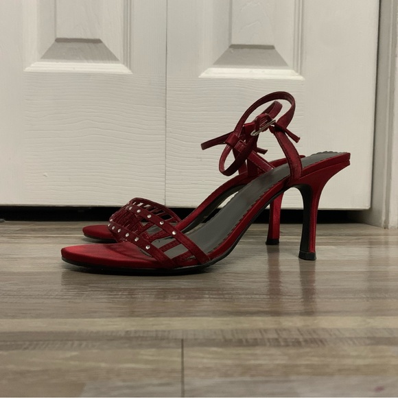 Red rhinestones heels.  Worn once for wedding - Picture 3 of 3